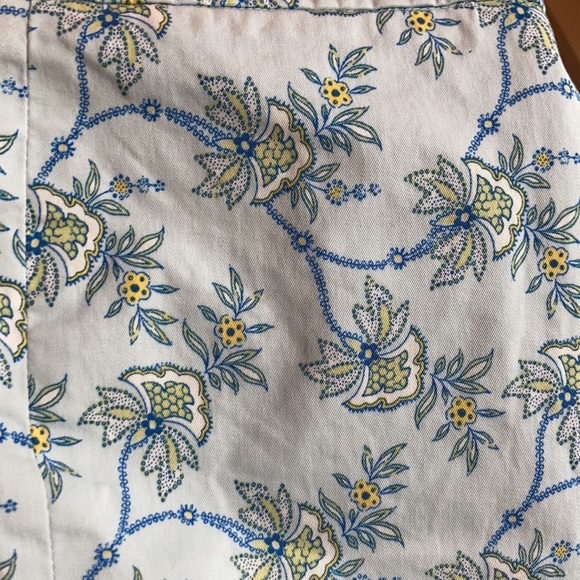 Ann Taylor Floral Multi Color Skirt 0 Petite - Picture 13 of 13